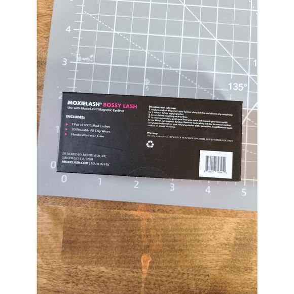 MOXIELASH BOSSY LASH 5 MAGNET VOLUME - Picture 5 of 7